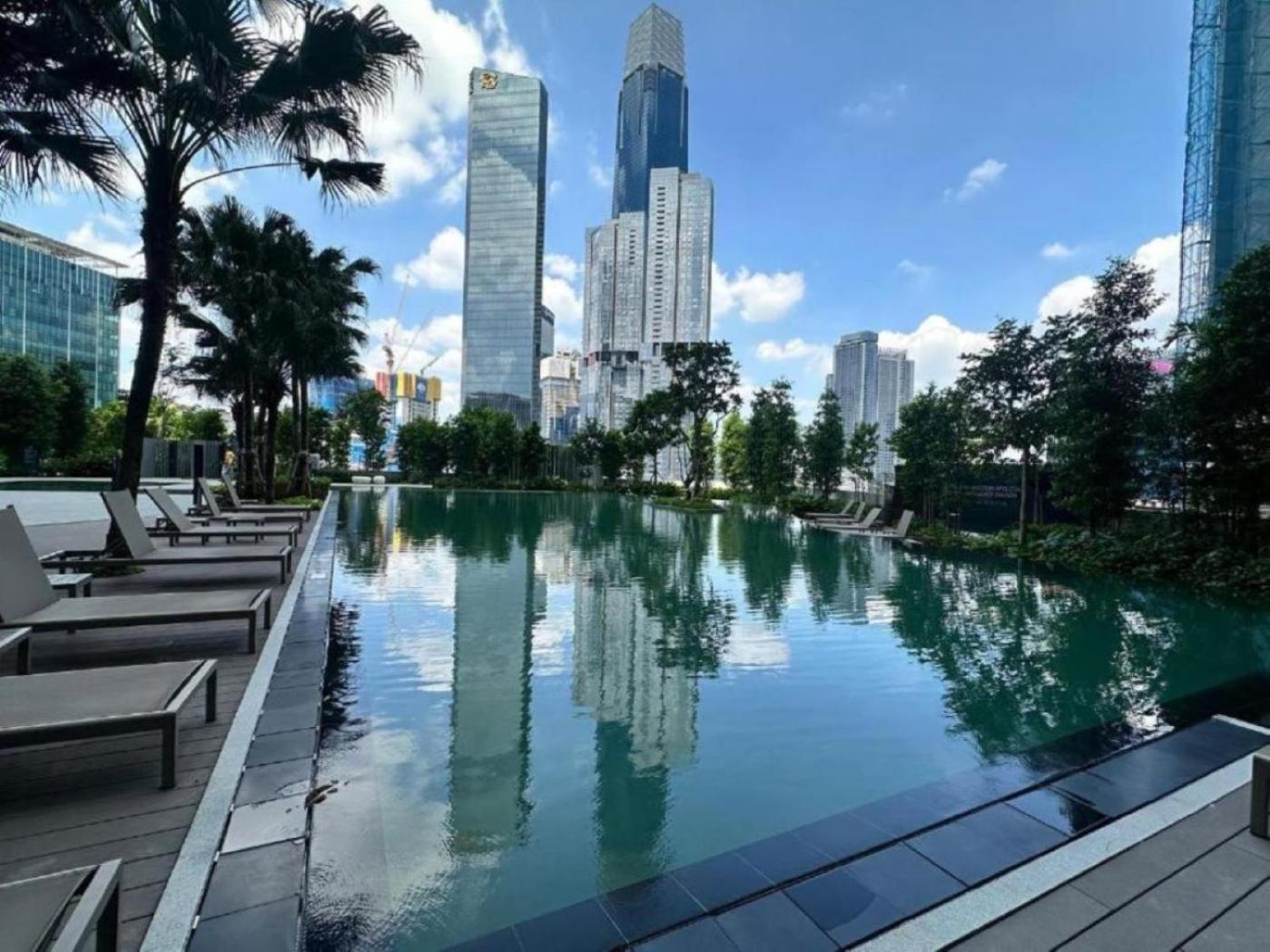 Agile Sky Garden Trx At Bukit Bintang * Kuala Lumpur